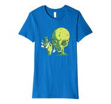 Alien Smoking Weed Cannabis Marijuana Funny T-Shirt
