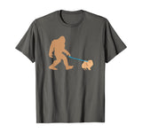 Bigfoot Walking Pomeranian Dog Funny Sasquatch Gift T-Shirt